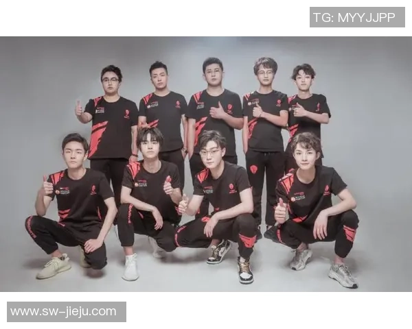 和平精英战术解析：TES团队包夹战术的深度剖析与应用技巧